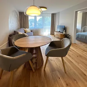  Apartament Trojmiejski Przystanek